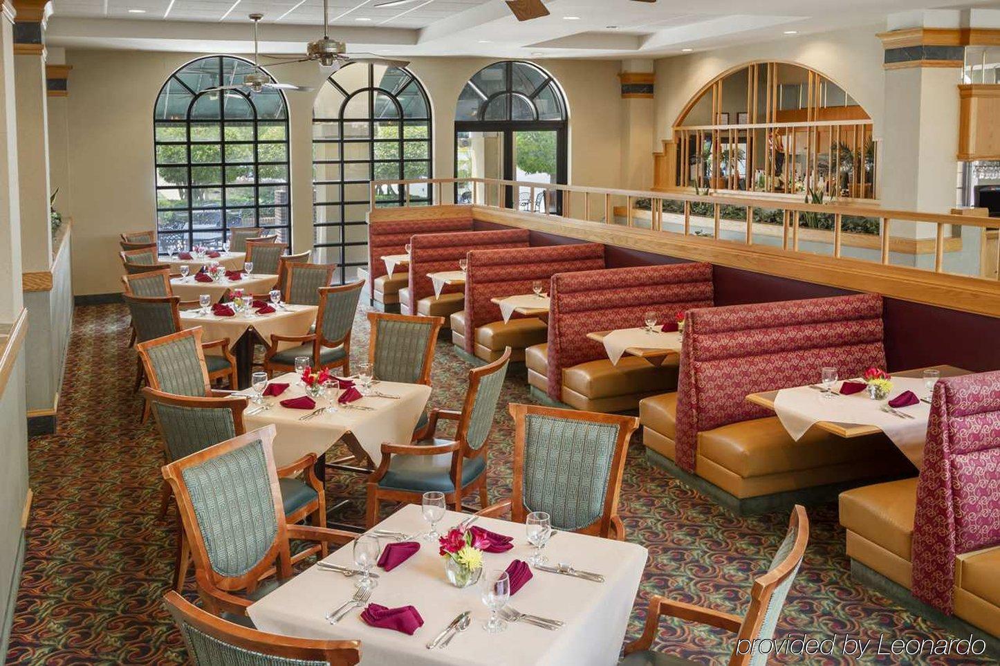 Embassy Suites Greenville Golf Resort & Conference Center Restaurante foto